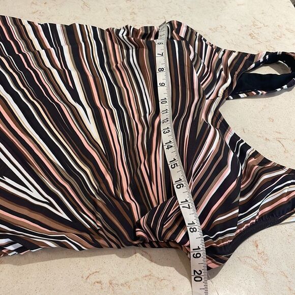 NWT Meet.Curve swimsuit brown striped one piece SZ 2XL - Picture 7 of 8